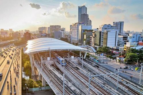 14 lượt tàu tuyến metro số 1 bị ảnh hưởng do sự cố điện bất khả kháng