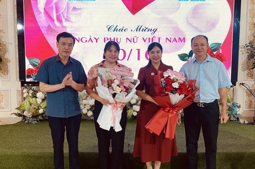 Báo và PTTH - Công ty CP In Việt Lập gặp mặt, chúc mừng Ngày Phụ nữ Việt Nam 20/10