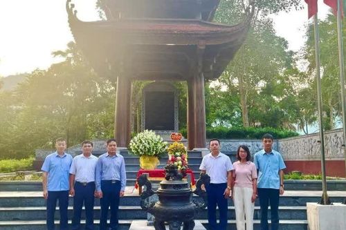 Đẩy mạnh kiểm tra, giám sát, giữ vững kỷ cương, kỷ luật, góp phần xây dựng Đảng trong sạch, vững mạnh