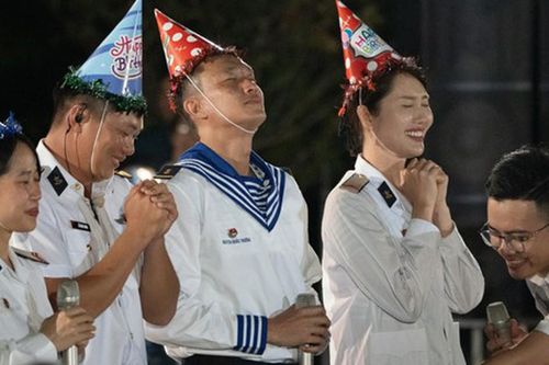 Quốc Trường, Thúy Ngân cùng nhau đón sinh nhật trên sóng truyền hình