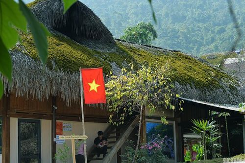 Xà Phìn - Nơi thời gian nhuộm xanh những mái nhà