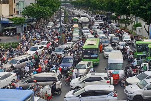 TPHCM đề xuất hạn chế xe xăng dầu vào trung tâm từ năm 2028