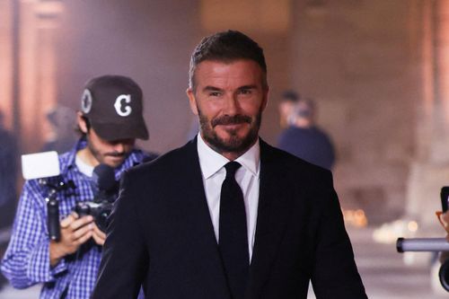 UEFA chọn Beckham để lật đổ Chủ tịch FIFA?
