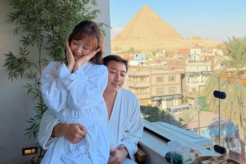 Nơi ăn sáng nhìn ra kim tự tháp Ai Cập của Trấn Thành - Hari Won