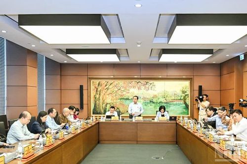 [Ảnh] Quốc hội thảo luận tại tổ về tình hình thực hiện kế hoạch phát triển kinh tế-xã hội