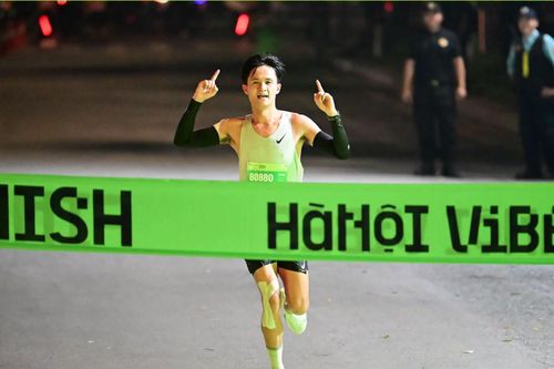 Hai tuyển thủ Quân đội vô địch Giải marathon quốc tế Hà Nội 2026