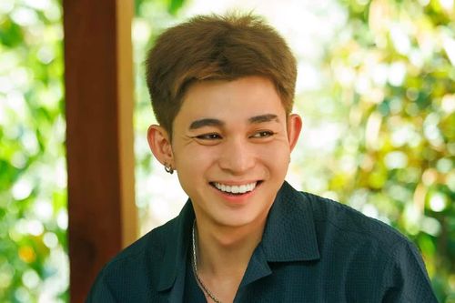 Jun Phạm bộc bạch: 'May mắn vì mỗi dịp đi show là một lần hiểu thêm văn hóa'