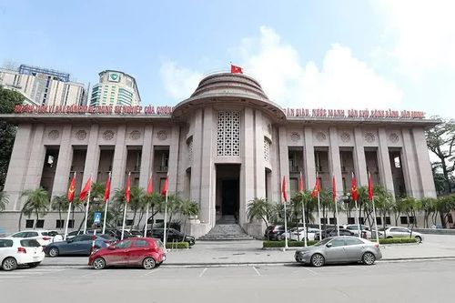 Ngân hàng Nhà nước yêu cầu các tổ chức tín dụng giảm lãi suất huy động và cho vay