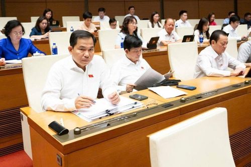 Hôm nay 18/10, Quốc hội thảo luận về phát triển kinh tế - xã hội và ngân sách Nhà nước