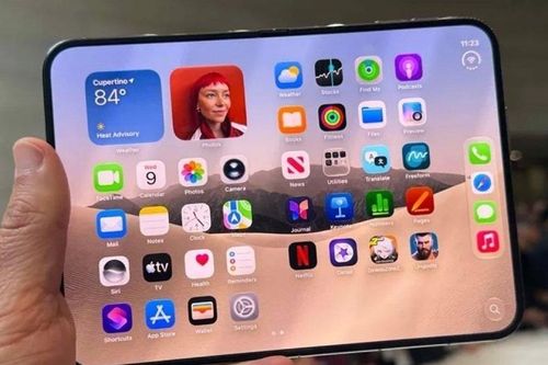 iPhone Duo cháy hàng chỉ sau 30 phút mở đặt trước