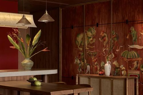 Căn hộ 130m² 'đưa' tranh Đông Hồ vào không gian sống