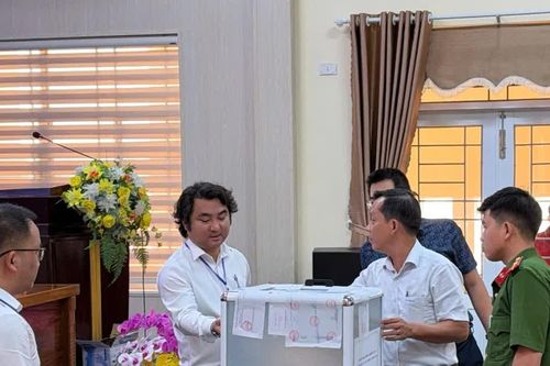 Trúng đấu giá cát hơn 1 triệu đồng/m³ rồi bỏ cọc: Hé lộ bài toán của doanh nghiệp sau mức giá 'khủng'
