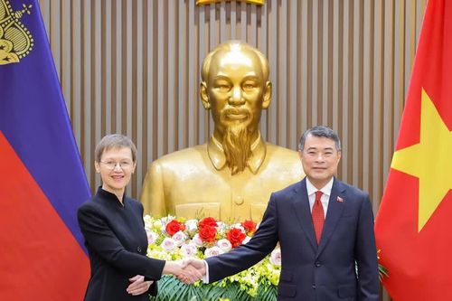Thủ tướng khuyến khích doanh nghiệp Liechtenstein đầu tư vào Việt Nam