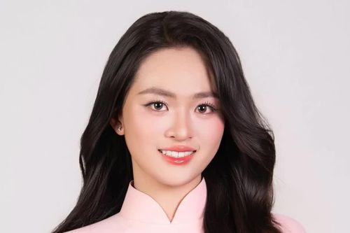 Đinh Hoàng Gia Linh - nữ sinh Đại học RMIT rẽ hướng ngành y ở Hoa hậu Việt Nam