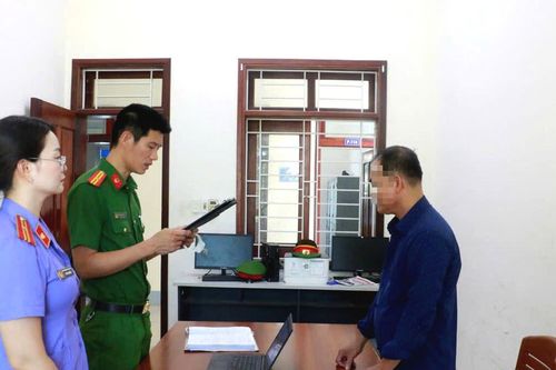 Triệt phá đường dây sản xuất, buôn bán thuốc giả