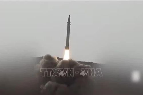 UAE và Saudi Arabia phát tín hiệu hàn gắn rạn nứt trước sức ép từ các cuộc tấn công của Houthi
