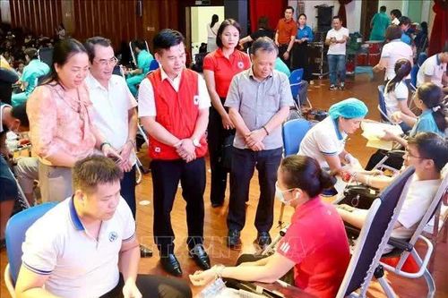 Trao giọt máu đào, gửi trọn yêu thương