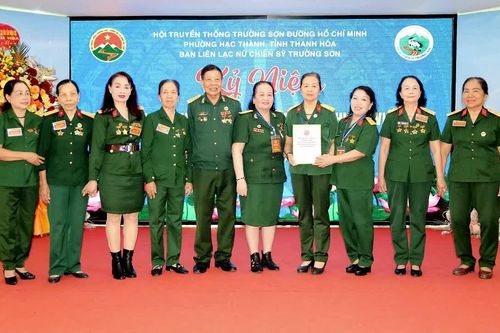 Tiếp tục phát huy truyền thống của phụ nữ Việt Nam và nữ chiến sĩ Trường Sơn