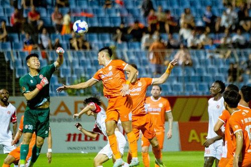 SHB Đà Nẵng bại trận ngay trên sân nhà