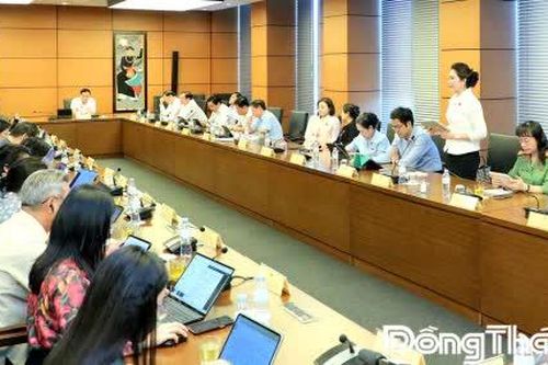 Đại biểu Quốc hội tỉnh Đồng Tháp đóng góp nhiều ý kiến thiết thực về phát triển kinh tế - xã hội và ngân sách