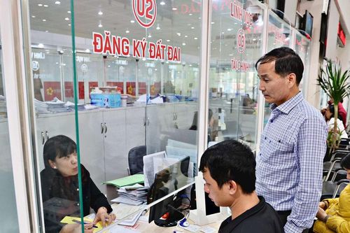 Lâm Đồng siết kiểm tra, đẩy nhanh tiến độ thực thi công vụ