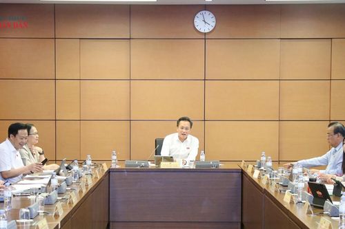 Khơi thông nguồn lực, nâng cao chất lượng tăng trưởng