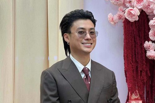 Diễn viên Vương Anh 'Về nhà đi con' tổ chức lễ ăn hỏi