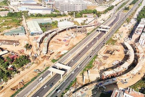 Tích cực thi công nút giao Vành đai 3,5 - Đại lộ Thăng Long