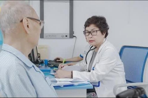 Chóng mặt, đau đầu kéo dài nhưng chủ quan, đến khi đi khám thì tá hỏa phát hiện ung thư phổi di căn