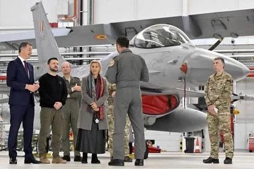 Không quân Ukraine được tăng cường hàng loạt tiêm kích F-16 giữa tình hình nóng