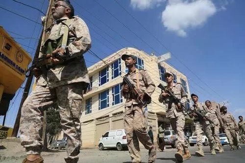Ai Cập cam kết hỗ trợ Saudi Arabia đối phó Houthi