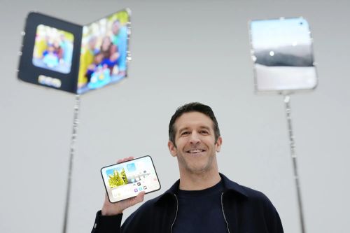 CEO John Ternus nói về tham vọng chưa từng có của Apple