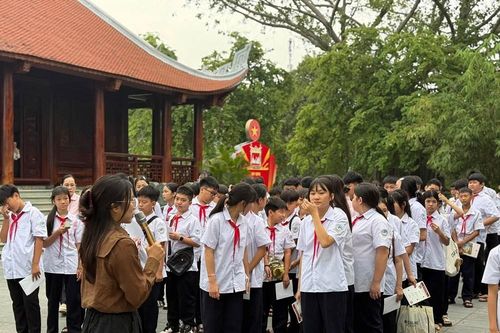 Lào Cai đưa di sản và lịch sử vùng biên vào giờ học thực tế