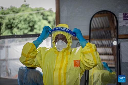 Dịch Ebola: Phép thử tinh thần đoàn kết