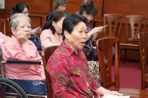 Chăm sóc tinh thần người bệnh bằng âm nhạc
