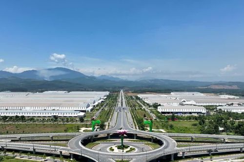 Cần những 'sếu đầu đàn' đủ mạnh