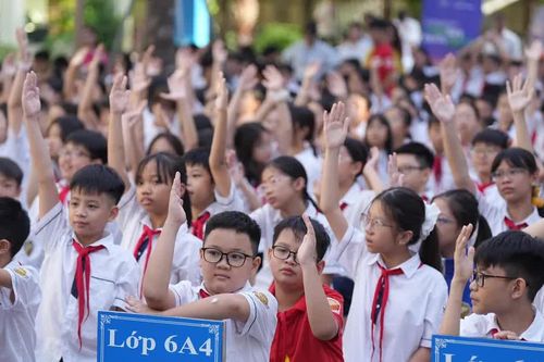 Đưa 'Vaccine số' đến trường học, trao quyền để trẻ em tự tin