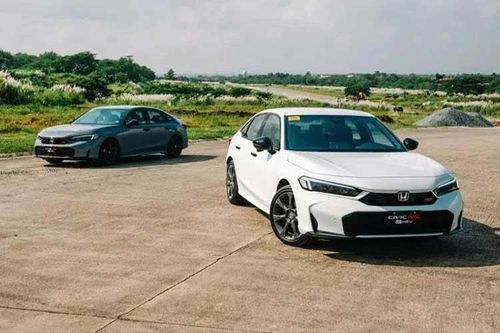 [GALLERY] Honda Civic e:HEV công nghệ S+ Shift ra mắt, giá từ 855 triệu đồng