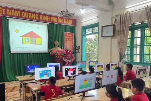 Để phòng học bộ môn phát huy hiệu quả ở vùng khó