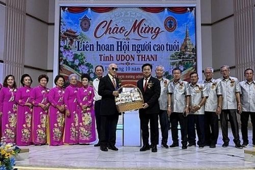 Phát huy vai trò người cao tuổi trong gìn giữ bản sắc Việt tại Thái Lan