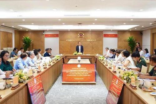 12 công trình được đề nghị xét tặng Giải thưởng Hồ Chí Minh, Giải thưởng Nhà nước về KH&CN