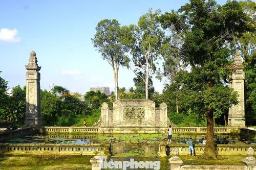 Bí ẩn lăng hoàng hậu giữa đồng bằng Huế và lời truyền 'công hầu bất tuyệt'