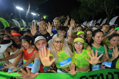 Những 'bóng hồng' chiếm spotlight tại VPBank Hanoi International Marathon 2026