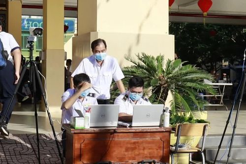 Vụ học sinh tử vong vì não mô cầu: Trường dừng bán trú, cấp kháng sinh cho hơn 2.000 người