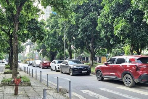 Hà Nội tính lại giá trông giữ xe: Siết minh bạch doanh thu lòng đường, hè phố