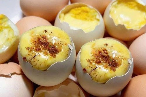 Luộc trứng vữa bao nhiêu phút? Cách luộc trứng vữa ngon, không bị vỡ