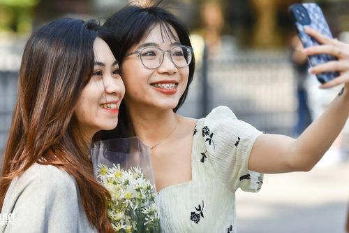 Lời chúc ngày 20/10 cho bạn bè hay và ý nghĩa năm 2026