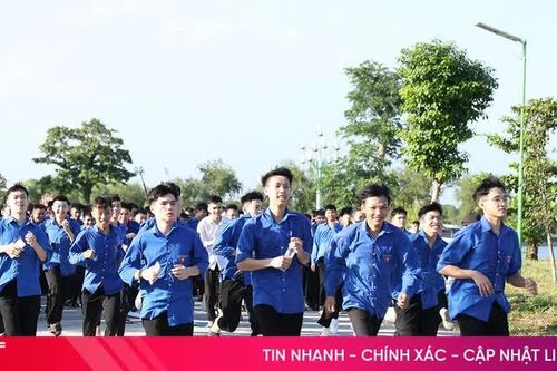 ĐVTN, sinh viên Trung cấp Nghề Hà Tĩnh hưởng ứng giải chạy UpRace 2026