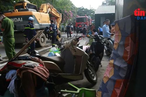 Vụ cháy xóm trọ ở Đại Mỗ: 'Đừng để mất bò mới lo làm chuồng'