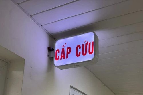 Tập trung cấp cứu điều trị cho các nạn nhân bị ngộ độc khí